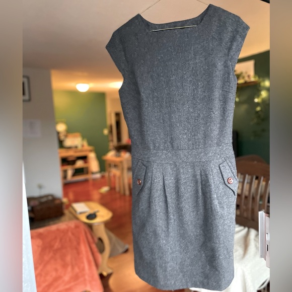 Esprit dress. - Picture 2 of 4